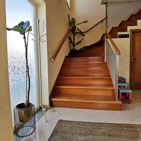 Casa7pias Nyaraló *